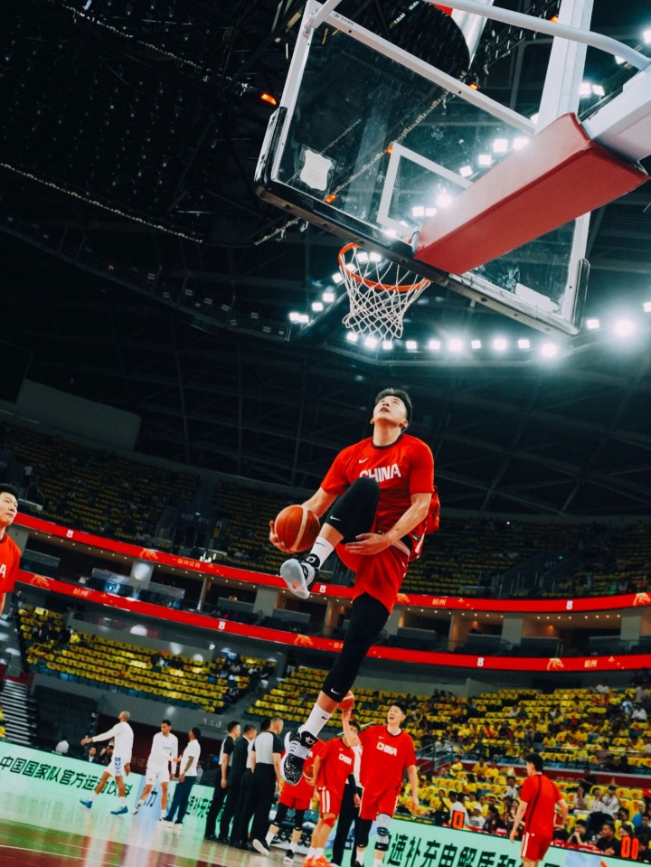 华体会官网-你觉得敢打敢拼的王俊杰未来能达到谁的高度？