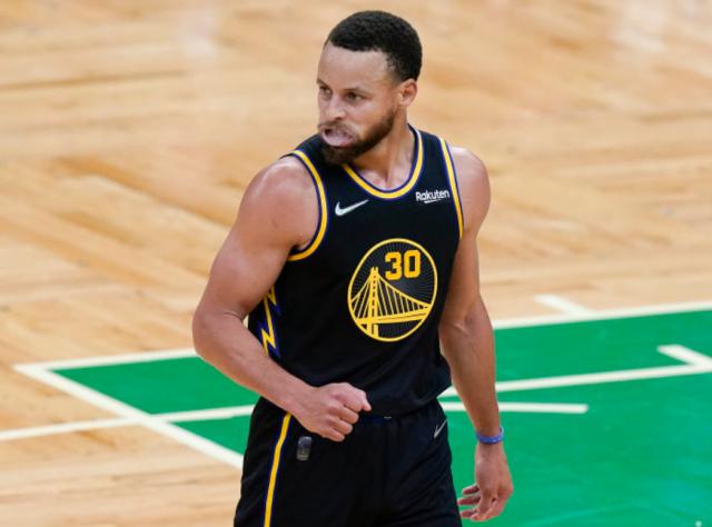 华体会体育-库里不为年龄所困 表示勇士未来仍有冲冠能量